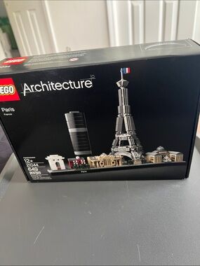 LEGO Architecture  PARIS 21044